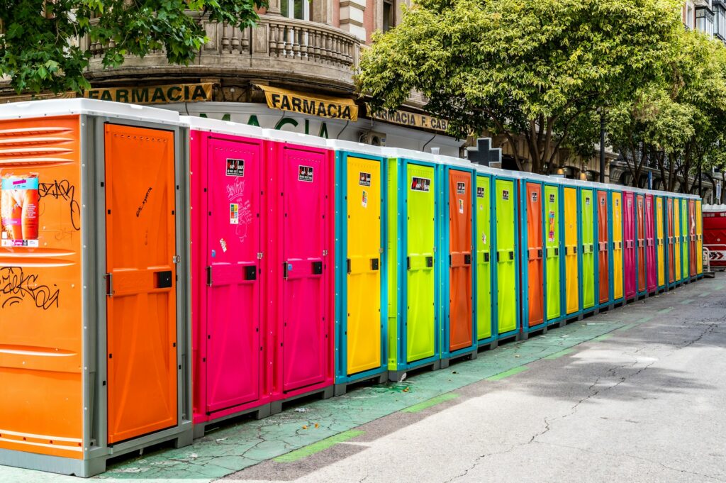 From Portaloos to Barriers: How to Equip Your Next Event with Arrow Hire! Featured Image 0032