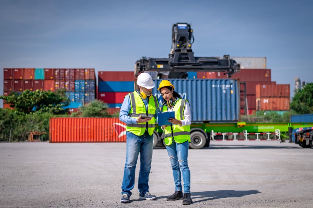 How Small Businesses Can Take Control of Their Supply Chain! Cover Image 00235