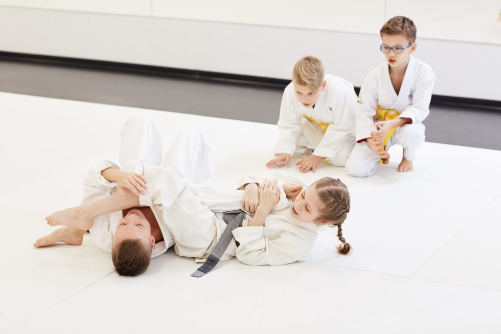 Empower Your Child: The Jiu Jitsu Modern Path to Confidence and Discipline! Cover Image 00032245