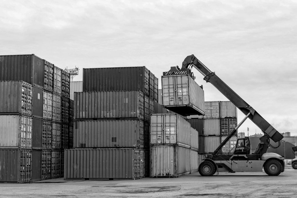 Legal Guide to Importing Goods Into the Philippines! Featured Image 0011